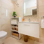 Joy - 40 M2 Heated Pool, 35 000 M2 Of Land * Pucisca