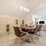 Villa Joy - 40 M2 Heated Pool, 35 000 M2 Of Land *