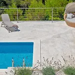 Villa Joy - 40 M2 Heated Pool, 35 000 M2 Of Land
