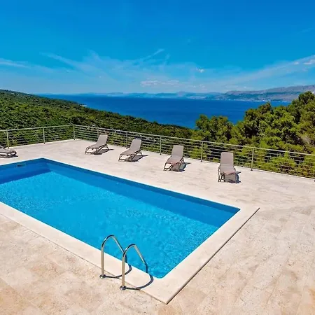 Villa Joy - 40 M2 Heated Pool, 35 000 M2 Of Land