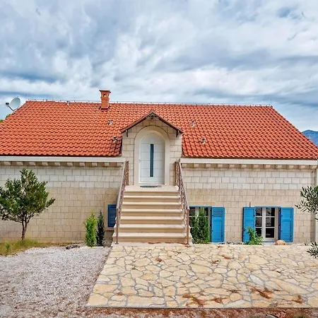 Villa Joy - 40 M2 Heated Pool, 35 000 M2 Of Land *