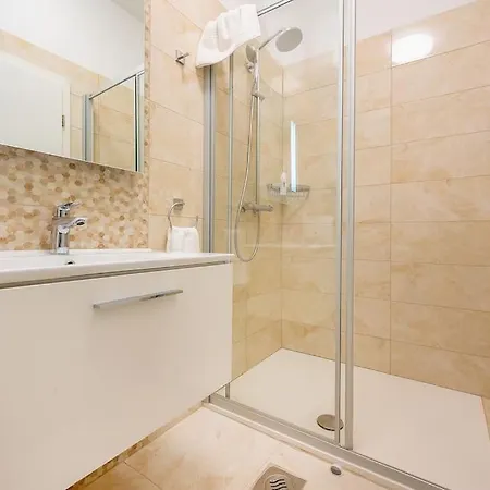 Joy - 40 M2 Heated Pool, 35 000 M2 Of Land Villa *